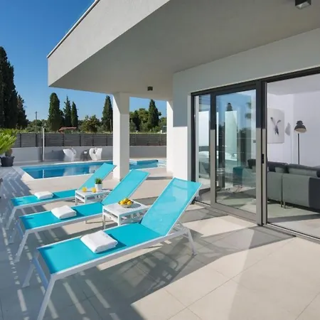 Fasana - Penthouse With Jacuzzi Guest house Fazana