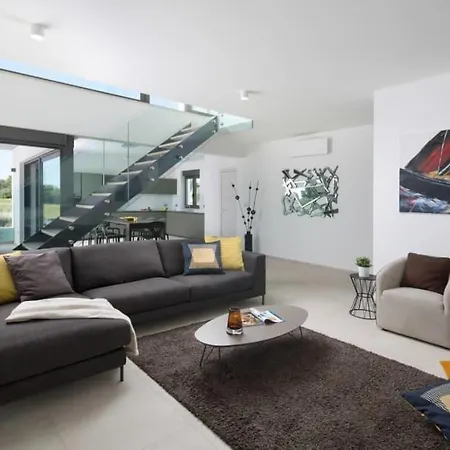Fasana - Penthouse With Jacuzzi Guest house