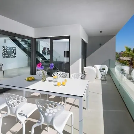 Fasana - Penthouse With Jacuzzi Guest house Fazana